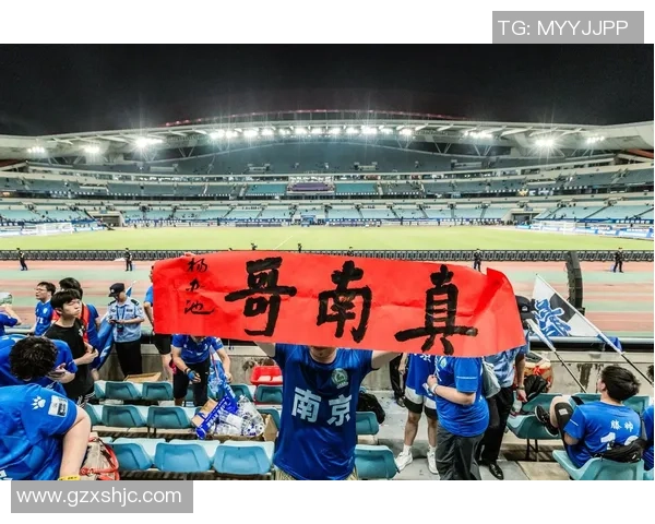 中国街头偶遇足球明星的精彩瞬间与名单盘点 中国街头偶遇足球明星的精彩瞬间与名单盘点