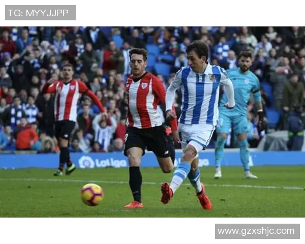 上海羽毛球队在欧锦赛积分榜上以69分稳居第一名展现强劲实力